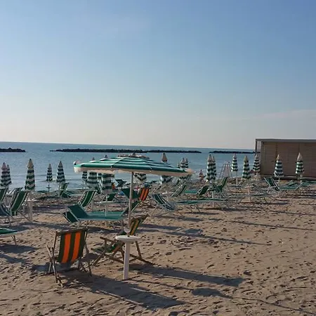 Ξενοδοχείο Marano 2*